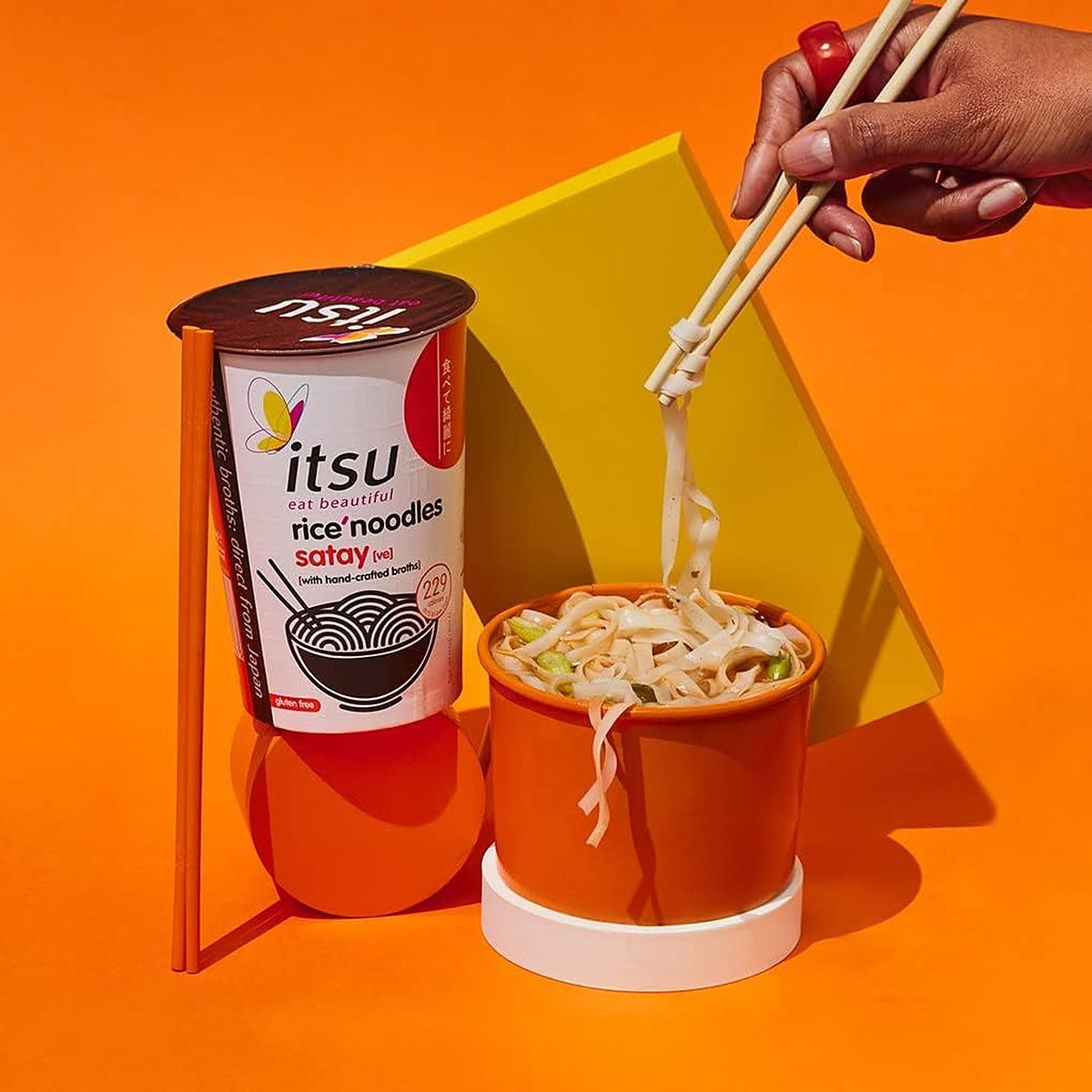 Itsu Rice Noodles Satay Flavour 64g - Pack of 6 - image 3