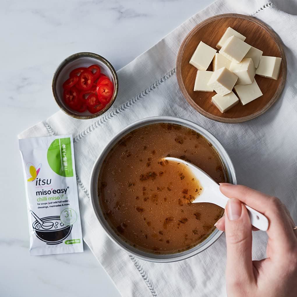 Itsu Chilli Miso'easy Traditional Instant Miso Paste 60g (3x20g Sachets) - Pack of 12 (36 Soups)